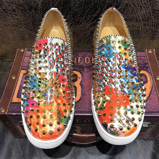 Luxury Brand Men&#39;s Fashion designer Shoes High quality Graffiti flats Loafers men Handmade Spiked Man Party wedding dress shoes