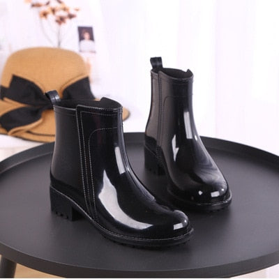 Women Rain Boots Waterproof Rubber Sole Low Heel Winter Shoe Female Middle Tube Fashion  New Brand Design Ankle Boot yyuj7